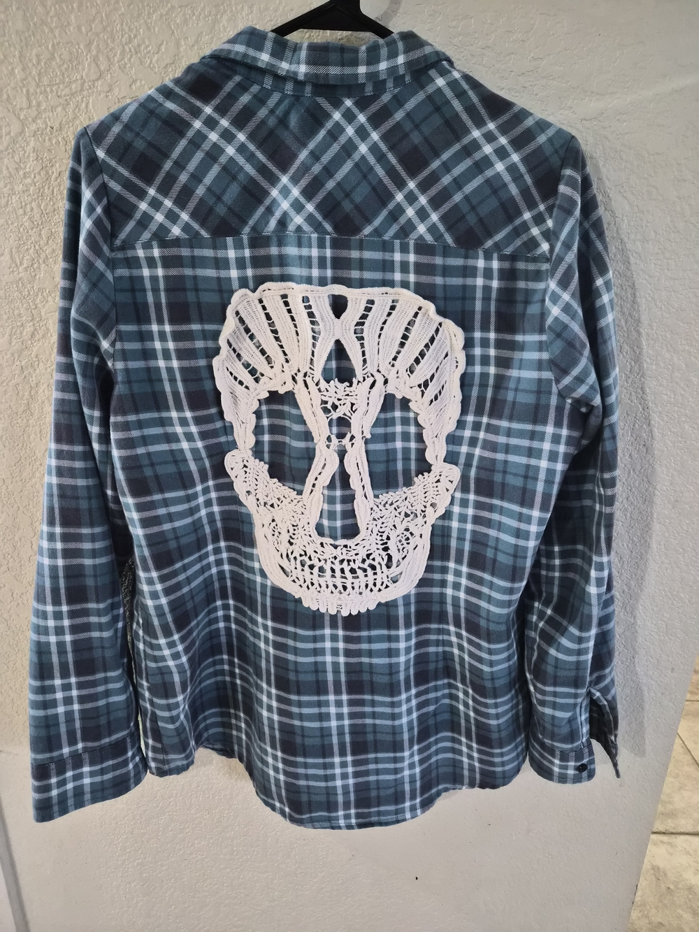 Hot Topic Blue Plaid Flannel Jacket with White Crochet Skull